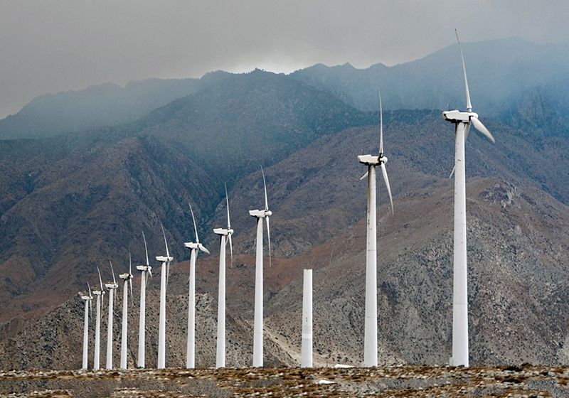 大型風(fēng)力發(fā)電機的高度有多少米？