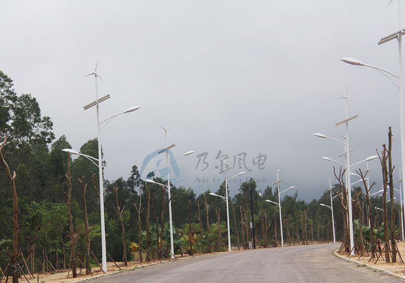 路燈用風力發(fā)電機形式及其使用優(yōu)勢都是什么？